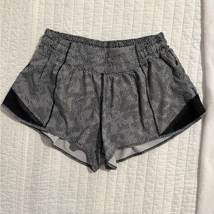 lululemon hotty got short limited edition